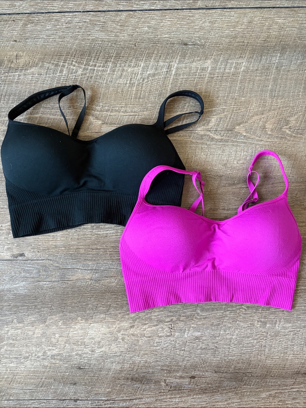 Everyday Seamless Bralettes - Black & Magenta